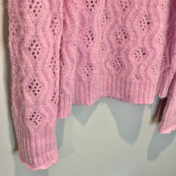 J. Crew Pink Pointelle Scallop Trim Sweater - size Medium - Picture 3 of 6